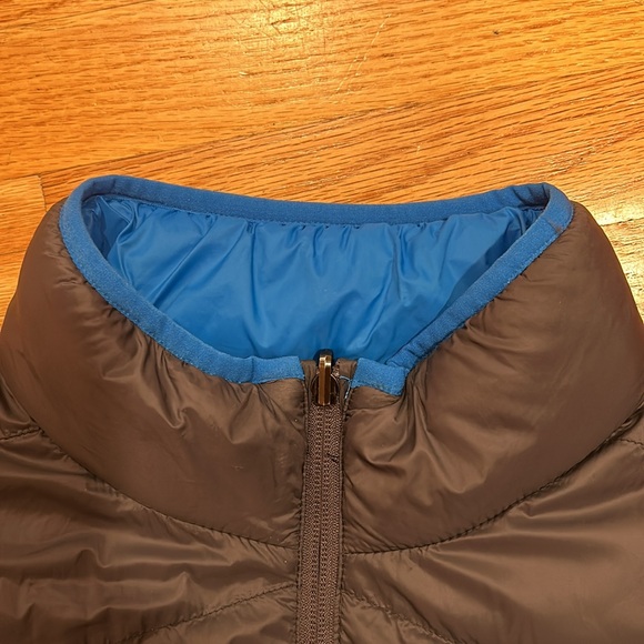 Porsche 2-in-1 Set. Reversible Quilted Men's Vest and Windbreaker Jacket Pair - Picture 7 of 13